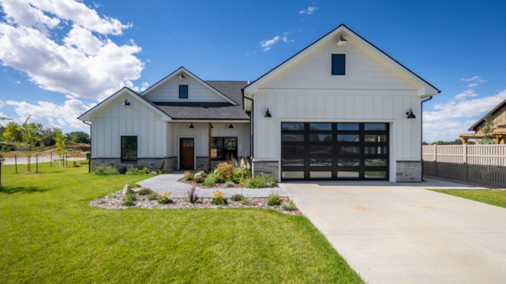 Homes For Sale Cottonwood Village